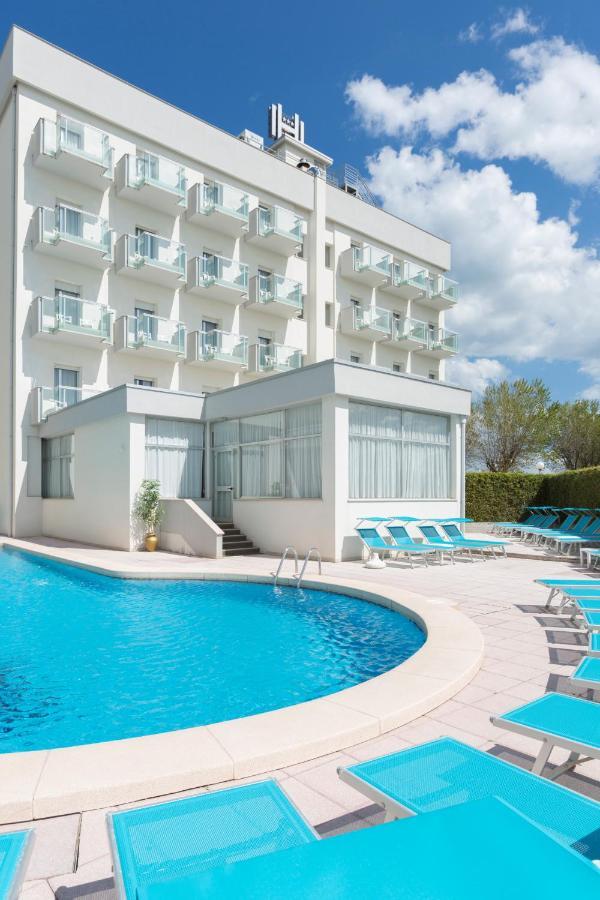 Hotel Imperiale Cattolica Exterior photo
